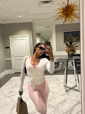 Image post by @erickaajanae on Instagram