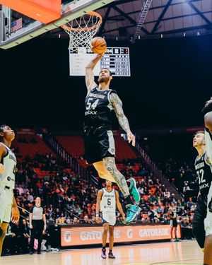 Image post by @WisconsinHerd on Twitter