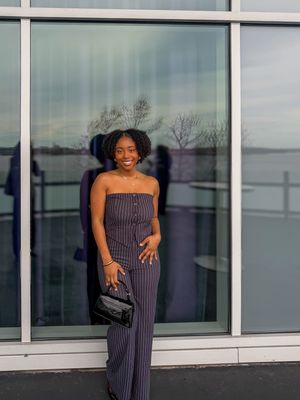 Image post by @dymonemoni on Instagram