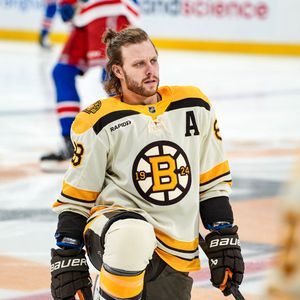 Image post by @NHLBruins on Twitter