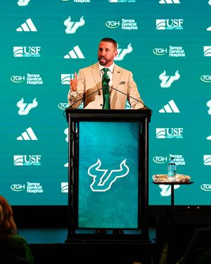 Image post by @usffootball on Instagram