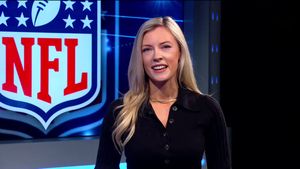 Video post by @NESNAfterHours on Twitter