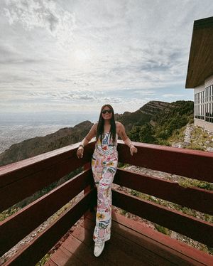 Image post by @krystalynlaura on Instagram