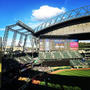 Image post by @jlothner on Instagram