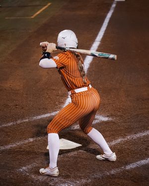 Image post by @texassoftball on Instagram