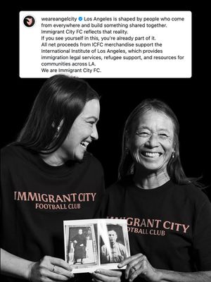 Image post by @hastaabajopod on Instagram