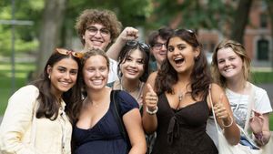 Image post by @putneystudenttravel on Facebook