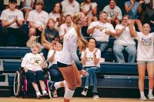 Image post by @etsuvolleyball on Instagram