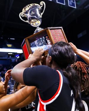 Image post by @gobearcatswbb on Instagram