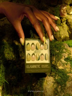 Video post by @glamnetic on TikTok