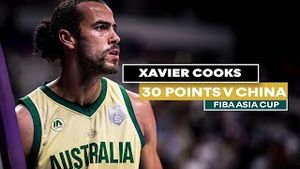 Video post by @basketballaus on YouTube