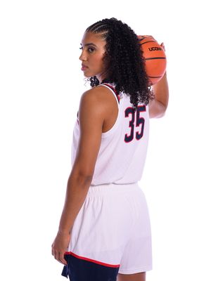 Image post by @azzi35 on Instagram