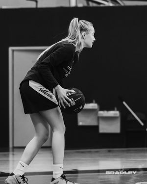 Image post by @miamastrov on Instagram