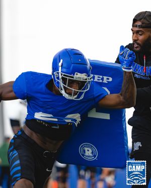 Image post by @memphisfootball on Instagram