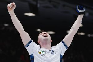 Image post by @worldcurling on Instagram