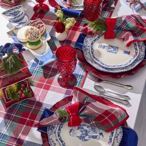 Image post by @dillards on Instagram