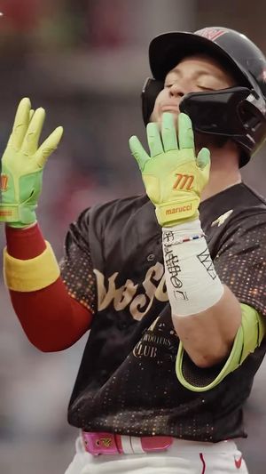 Video post by @GoWooSox on Facebook