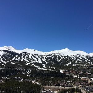 Image post by @breckenridgemtn on Instagram