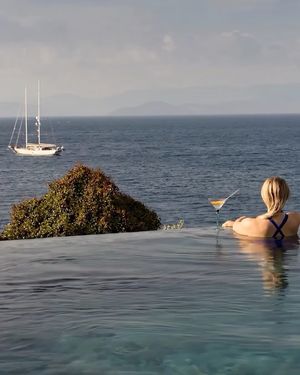 Image post by @mo_hotels on Instagram