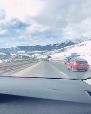 Image post by @hellobrandi on Instagram