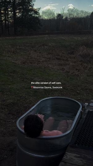Video post by @byjleary on TikTok