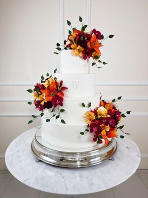 Image post by @rr_cakedesigners on Instagram