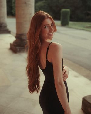 Image post by @laurammaske on Instagram