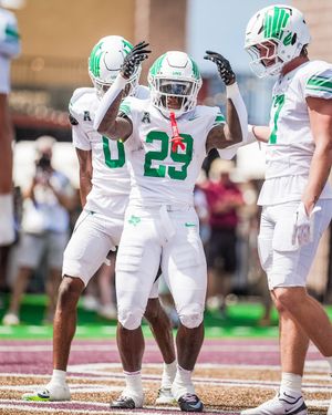 Image post by @MeanGreenFB on Twitter/X