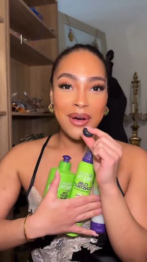 Video post by @enashaolivia on Facebook