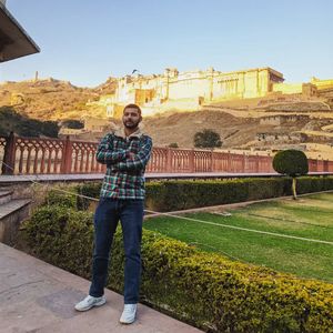 Image post by @mayank_sharma0010 on Instagram