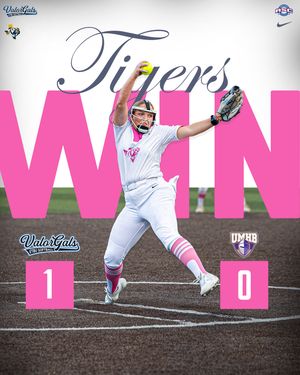 Image post by @etbu_softball on Instagram