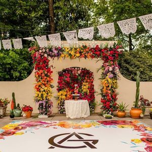 Image post by @flowergardenatl on Instagram