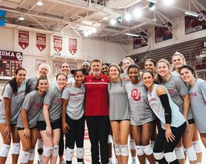 Image post by @ou_volleyball on Instagram