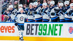 Image post by @nhljets on Instagram