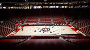 Image post by @CSUWBasketball on Facebook