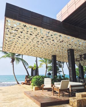 Image post by @kirstenalana on Instagram