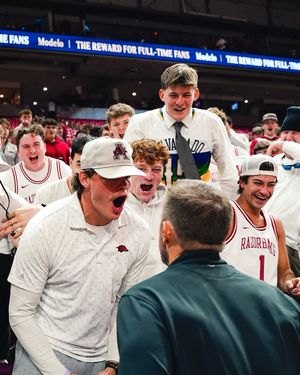 Image post by @razorbackfb on Instagram