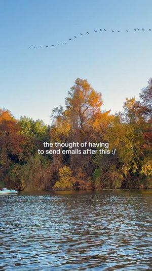 Video post by @retroboatrentalsatx on Facebook