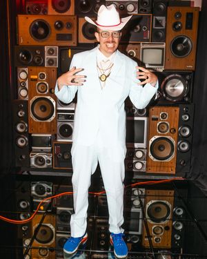 Image post by @profgampo on Instagram