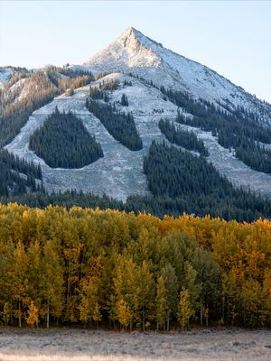 Image post by @skicrestedbutte on Instagram