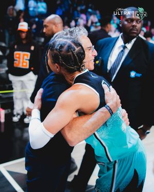 Image post by @nyliberty on Twitter