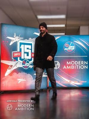 Image post by @nhljets on Instagram