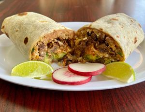 Image post by @taqueria_elgrullense on Instagram