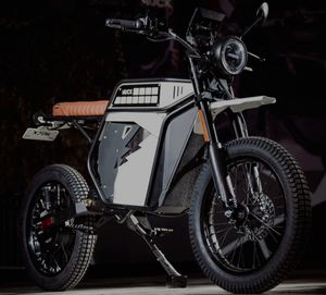 Image post by @ridehuck on Instagram