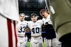 Image post by @UIWFootball on Twitter