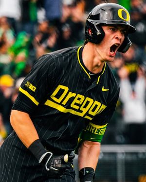 Image post by @goducks on Facebook