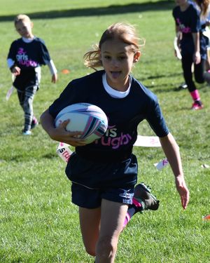 Image post by @girlsrugbysocal on Instagram