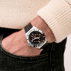 Image post by @sericawatches on Instagram