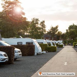 Image post by @candmclub on Instagram