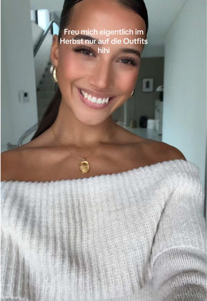 Video post by @emilykhll on TikTok